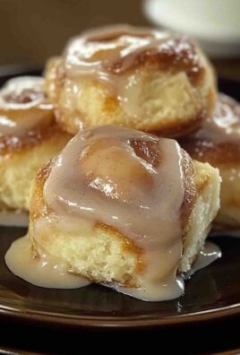 King’s Hawaiian Cinnamon Rolls