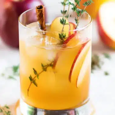 apple cider cocktail