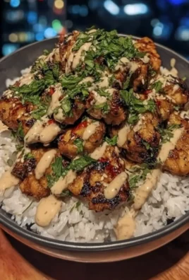 Spicy Chicken Rice Bowls with Chili Garlic Sauce